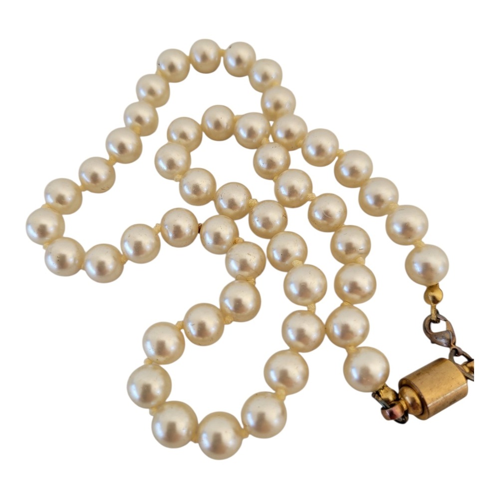 Vintage Glass Pearl Necklace 18" Hand Knotted Magnetic Barrel Screw Clasp